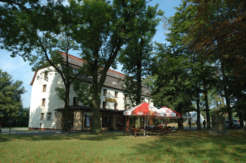 Parkhotel Economic Modlnica Exterior photo